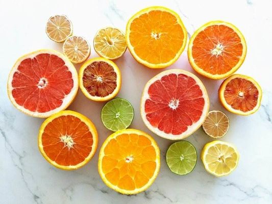 Ácido ascórbico de qualidade alimentar Vitamina C CAS50-81-7 para FCC/USP/BP/EP de recursos naturais